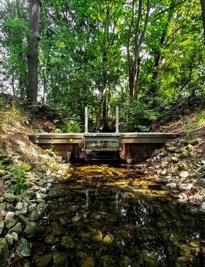 Stad Land Water Beekje stuw 2